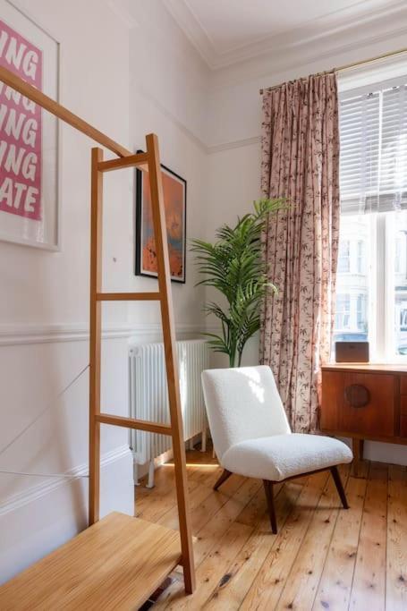 Wolverdene - Entire Ground Floor Flat With Garden Маргейт Екстериор снимка